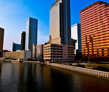 Bayshore Boulevard skyscaper view at Downtown Tampa from RedCoach