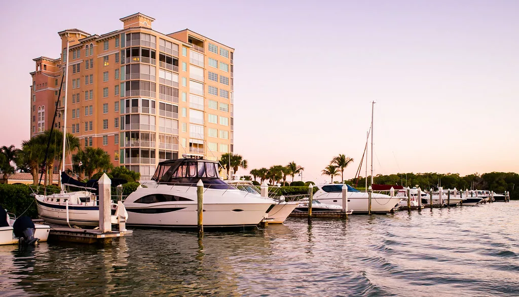 boat naples destination bus trip